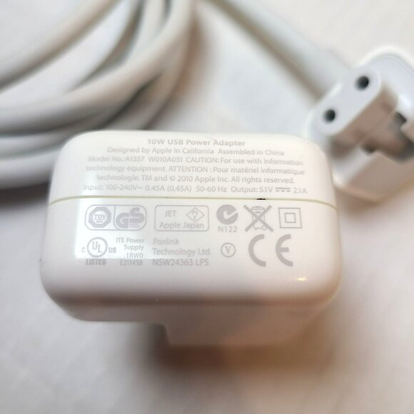 Genuine Apple USB Adapter A1357 & Volex Macbook Charger 6 FT Power Cord APC7H - Picture 3 of 4